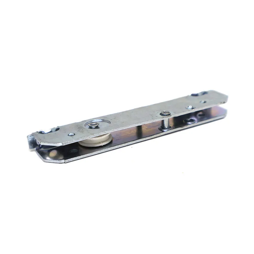 33. HINGE HOUSING (NOVA )
